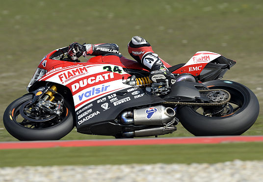 Ducati Corse wdraża rozwiązania EMC, cel wygrana w MotoGP i Superbike