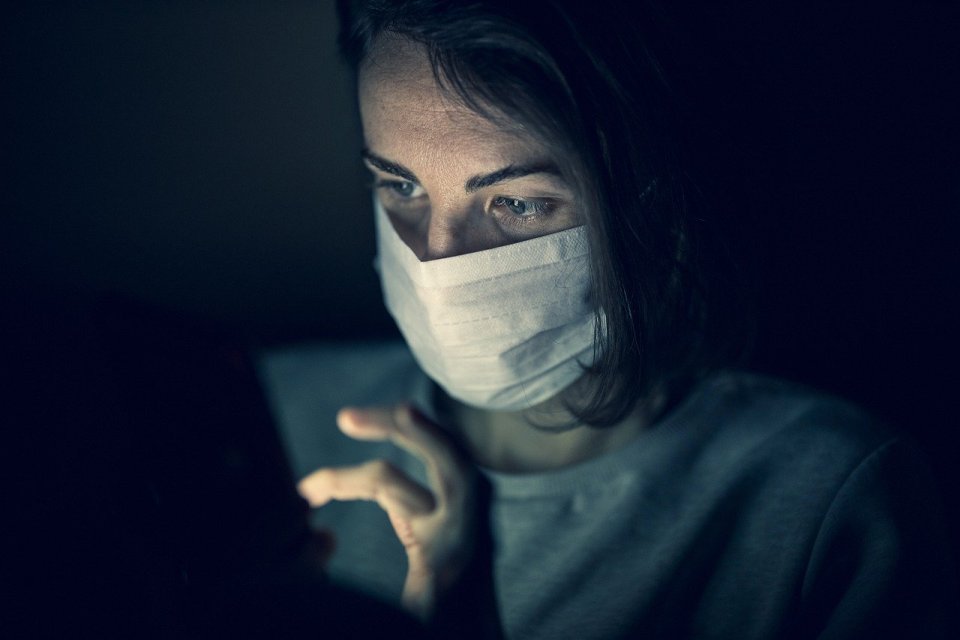 Facebook zapyta użytkowników o zdrowie podczas pandemii koronawirusa