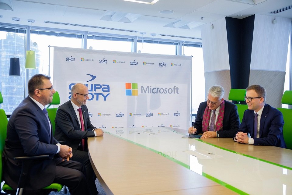 Grupy Azoty i Microsoft podpisały porozumienie na rzecz wykorzystania chmury i sztucznej inteligencji w rolnictwie