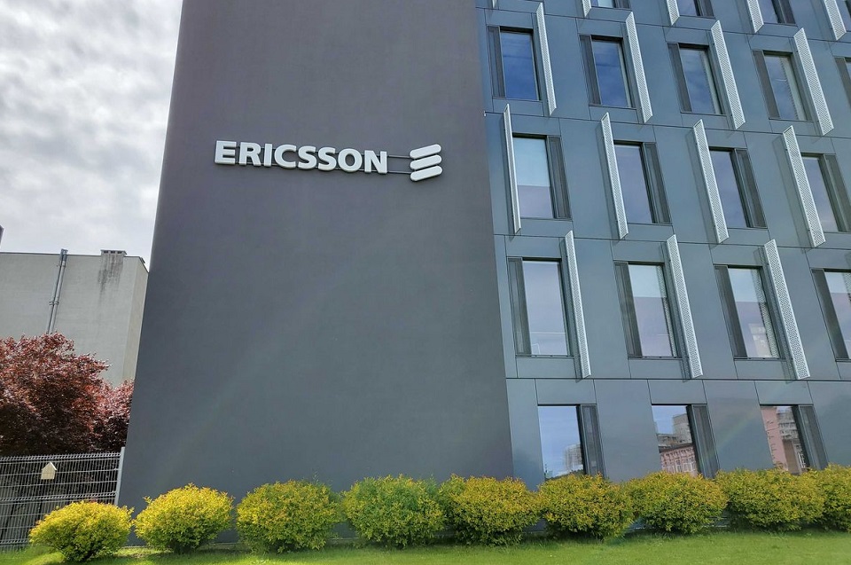 Ericsson zawiesza działalność w Rosji