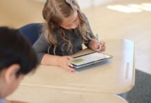 Rusza przetarg na 16 tys. szkolnych laboratoriów AI i STEM &#8211; wiemy jakie firmy złożyły oferty