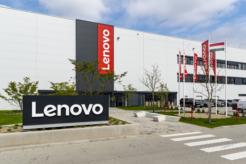 Lenovo otworzyło swój pierwszy zakład produkcyjny w Europie