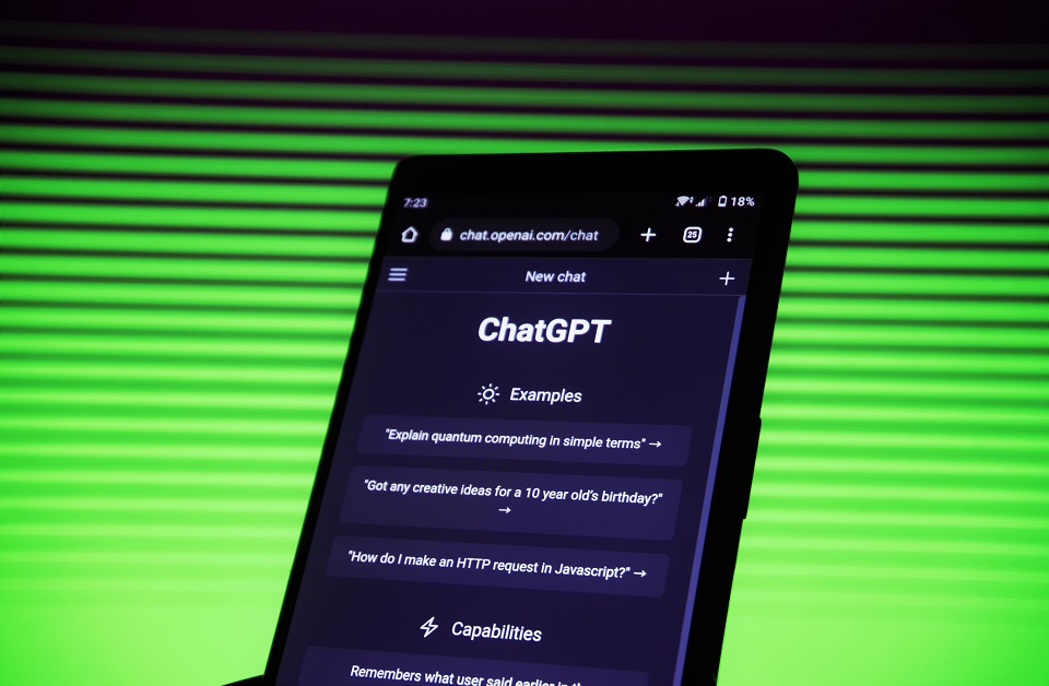 Jaki wpływ miał ChatGPT na rozwój sztucznej inteligencji?