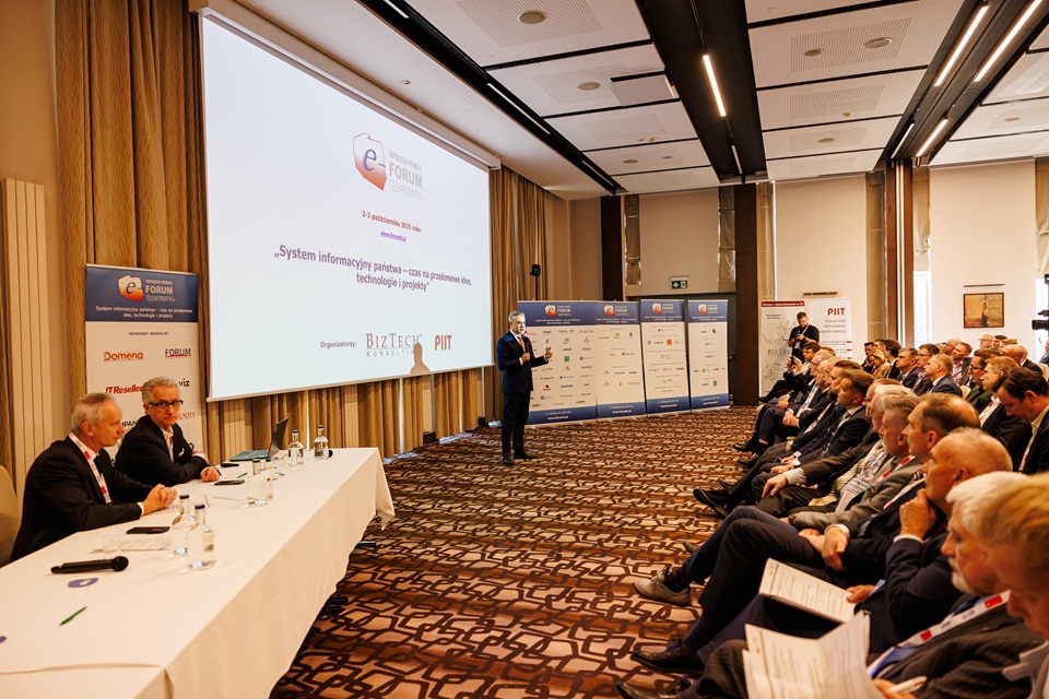 XXXI Forum Teleinformatyki: AI, cyberbezpieczeństwo i cyfrowa suwerenność w centrum debat