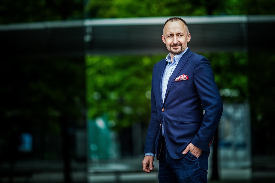 Bartosz Głowacki nowym dyrektorem handlowym w Cyber360