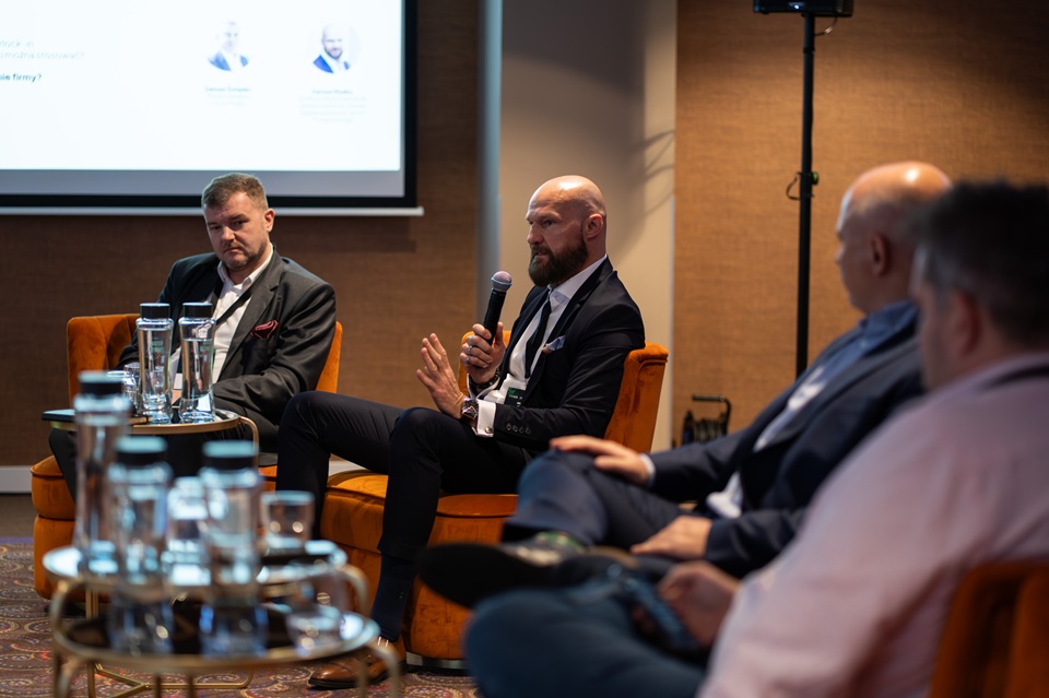 Cybersuwerenność AD 2025: o ryzykach vendor lock-in i alternatywie open-source