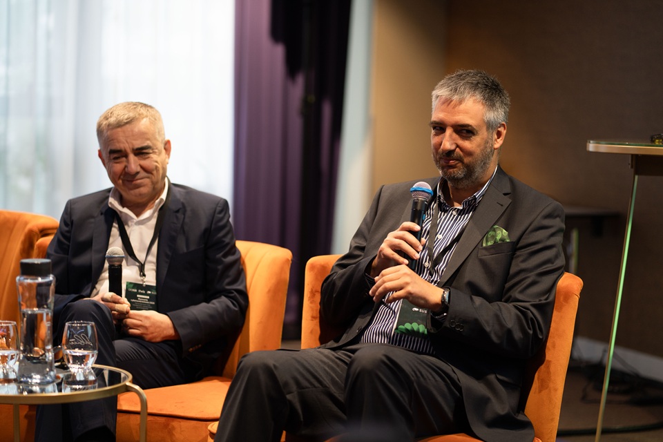 Cybersuwerenność AD 2025: o ryzykach vendor lock-in i alternatywie open-source