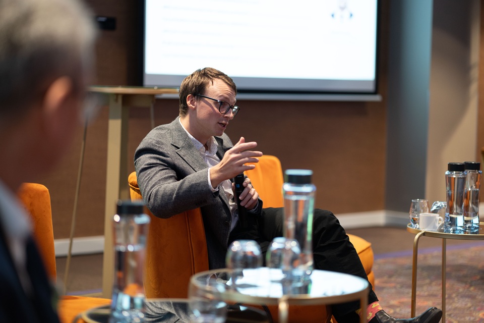 Cybersuwerenność AD 2025: o ryzykach vendor lock-in i alternatywie open-source