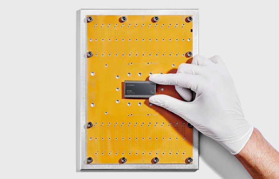 IBM przyspiesza w wyścigu o przewagę kwantową &#8211; nowe procesory Nighthawk i Loon