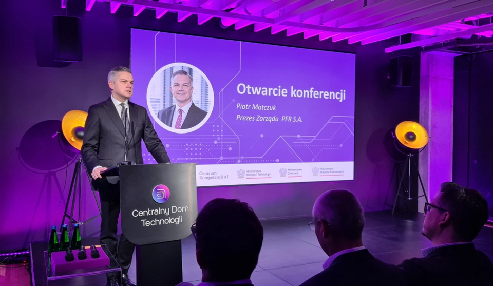 PFR uruchomił Centrum Kompetencji AI – program ma przyspieszyć transformację cyfrową polskich firm