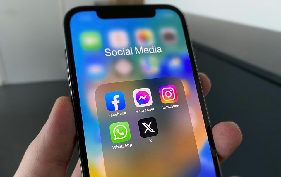 Social media zarobiły na Polakach 725 mln zł dzięki oszukańczym reklamom