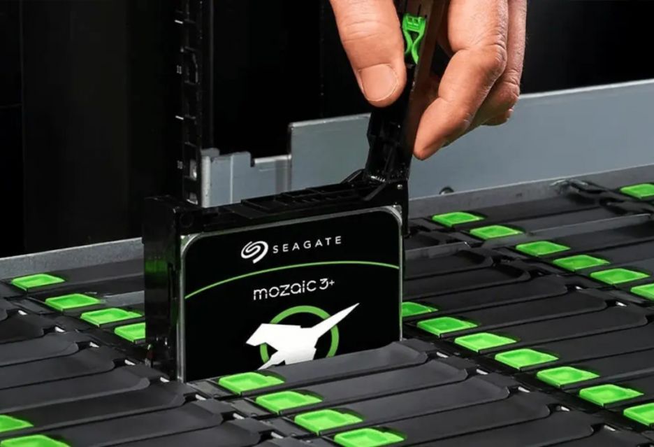 Więcej danych, mniej kompromis&oacute;w. Dyski Seagate 32 TB w Action