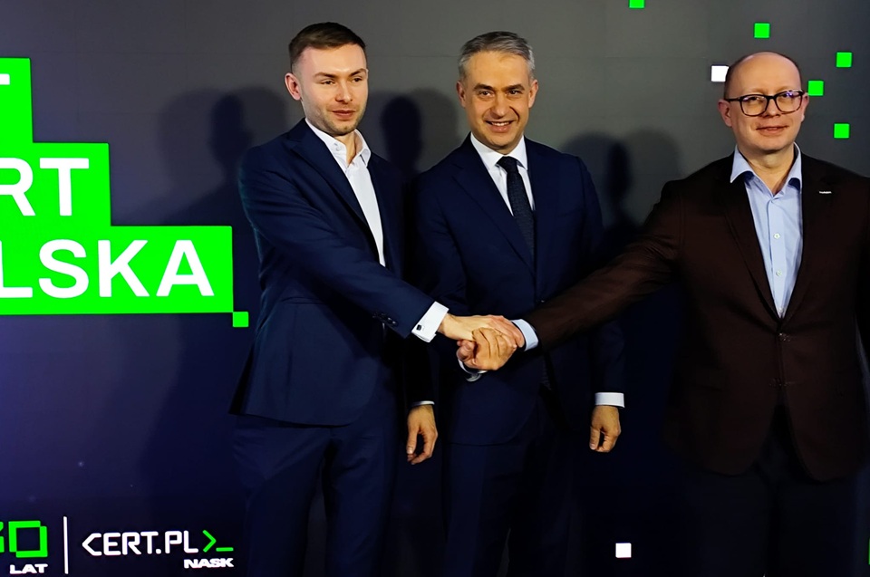 30 lat polskich cyber-sił – nowe fakty i wnioski z ostatnich atak&oacute;w