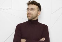 AI w erze konflikt&oacute;w: technologia, kt&oacute;ra wzmacnia chaos informacyjny