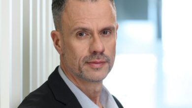 Centra danych trzeba dziś projektować jako zestaw elastycznych, modułowych stref z r&oacute;żną architekturą zasilania i chłodzenia