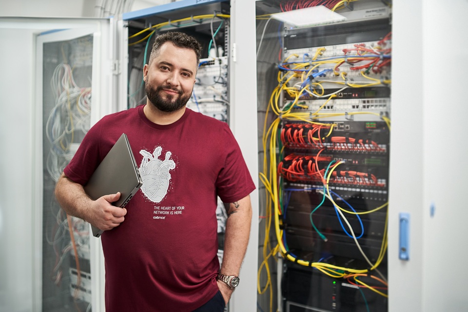 Administratorzy IT na pierwszej linii cyberwojny. Admin Days 2026 pokaże, jak się bronić