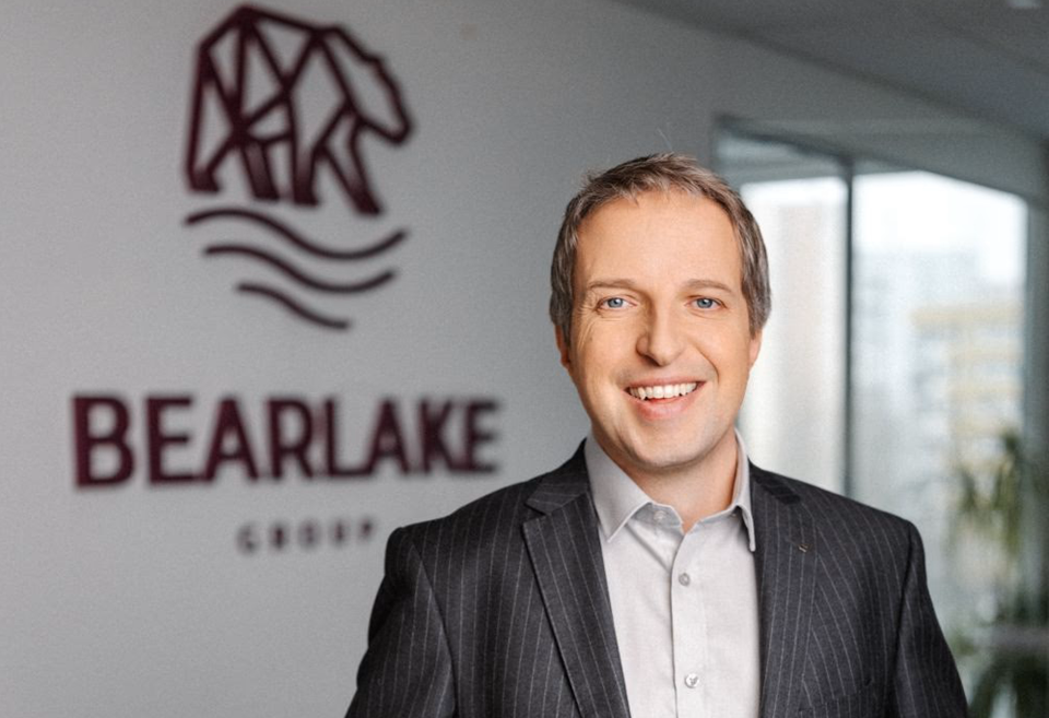 Ex-szef Intela Michał Dżoga prezesem BearLake – polskiego holdingu deep-tech