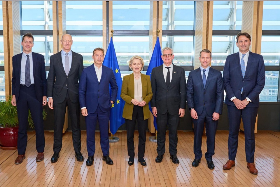 Europejscy liderzy technologiczni apelują o wsp&oacute;lną strategię dla AI i przemysłu