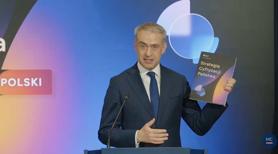 Rząd przyjął Strategię Cyfryzacji Państwa. Na cyfrową transformację potrzeba 100 mld zł