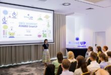 Ruszył ob&oacute;z Adamed SmartUp. Młodzi naukowcy pracują nad projektami z AI, medycyny i inżynierii