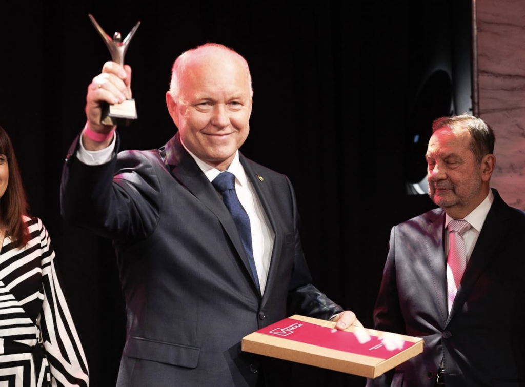 Zmiana na stanowisku prezesa zarządu Rekord SI