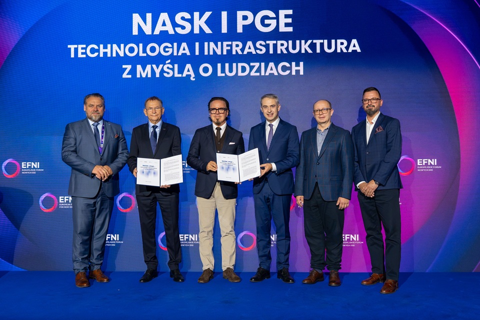 NASK i PGE chcą odzyskiwać ciepło z serwerowni i ogrzewać domy oraz mieszkania